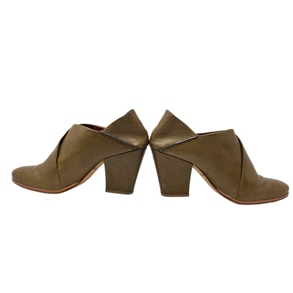 Aerin Cardin Brown Almond Toe Heeled Booties Women's Size 10 - Picture 8 of 9